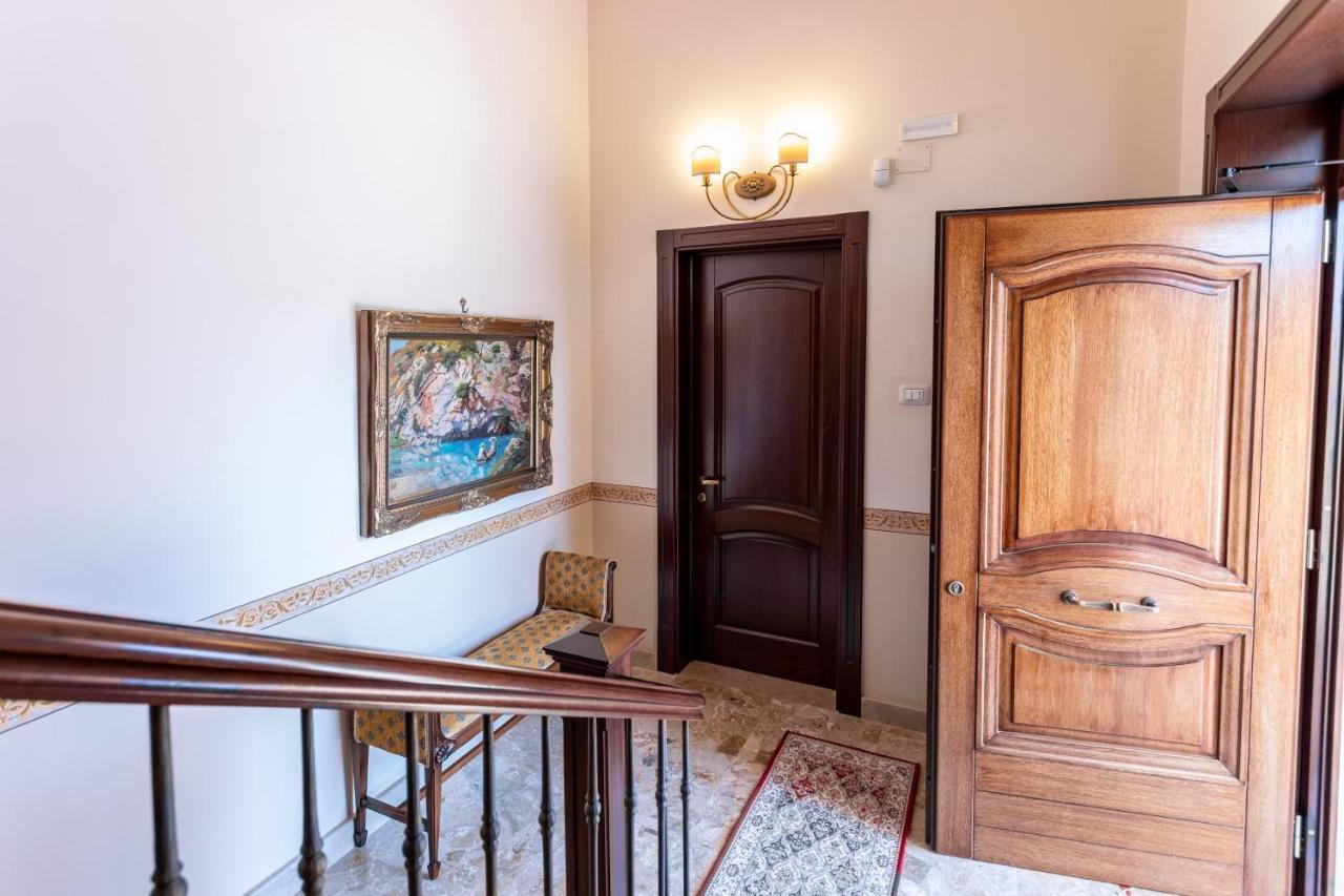 B&B Domus Japigia Ugento Exteriör bild